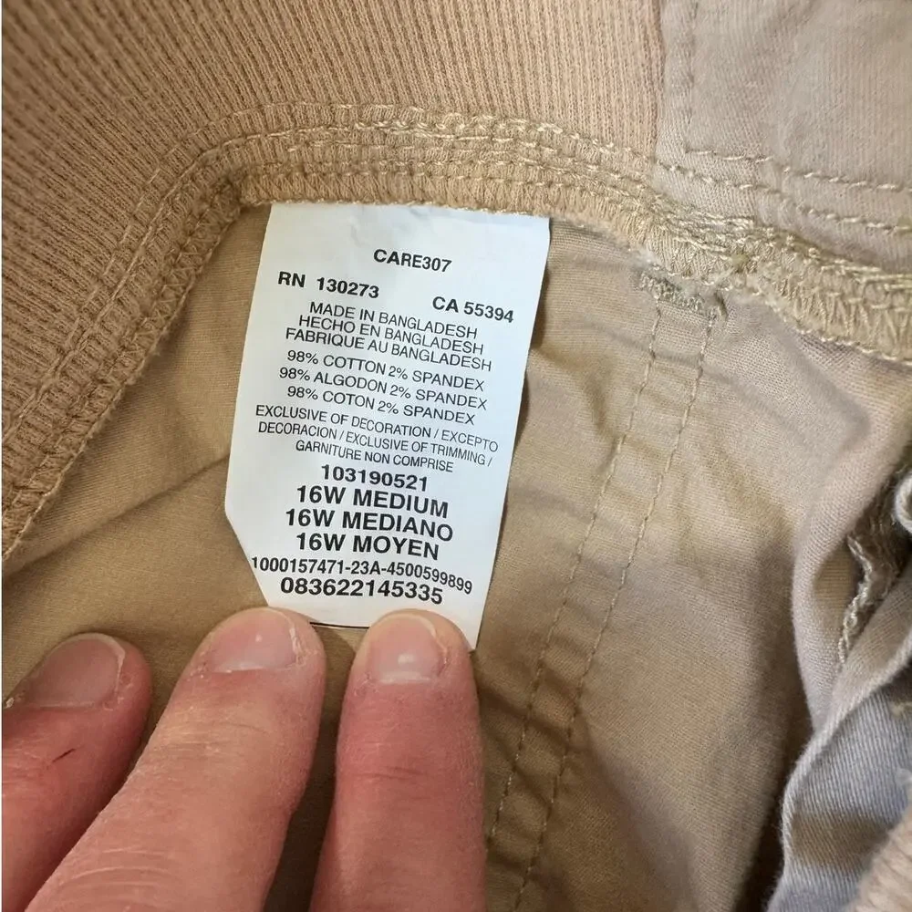 LEE Women's Relaxed fit; Mid Rise; Cropped pants, Khaki, size 16 W